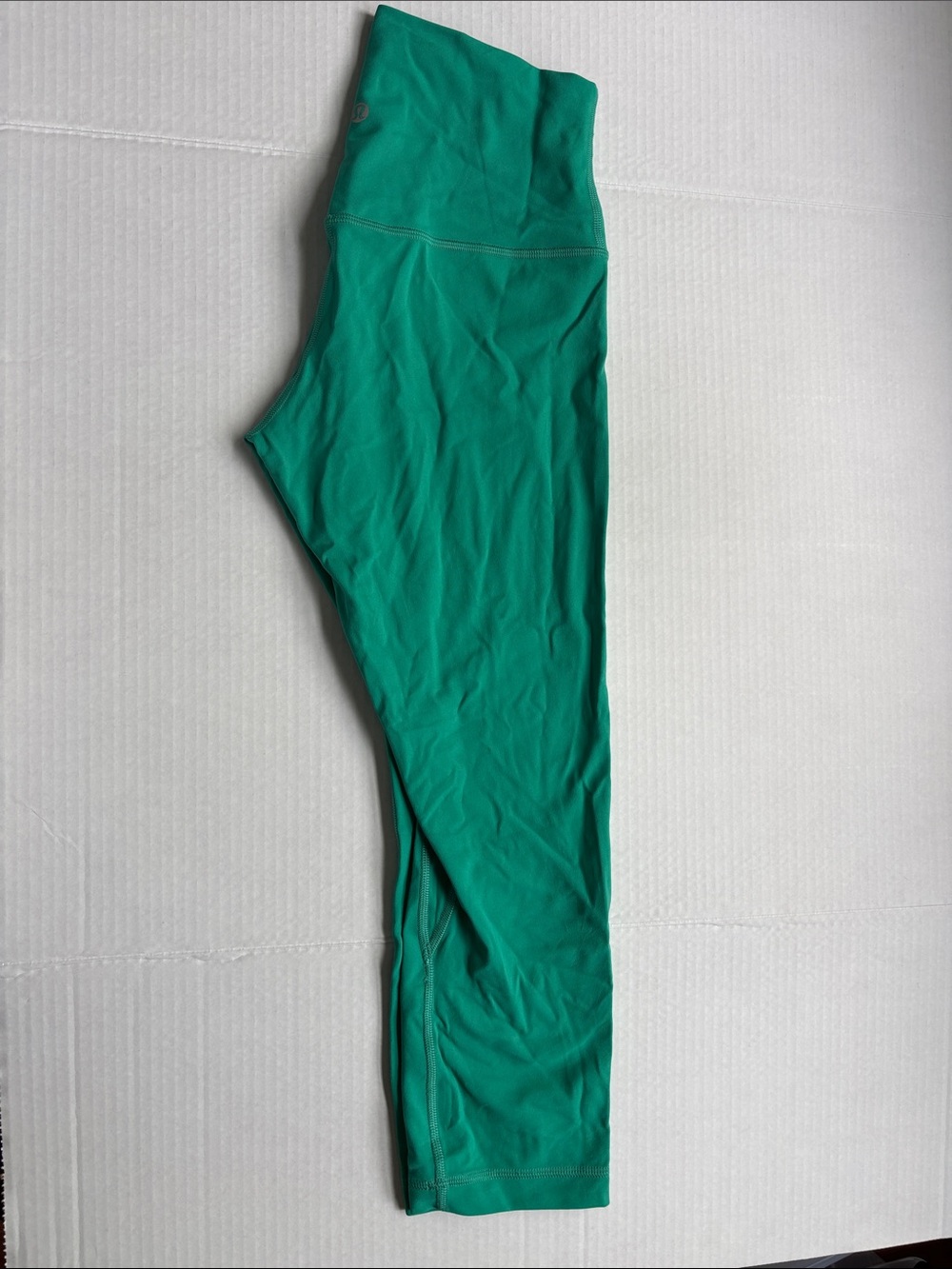 lululemon athletica align high rise crop 21’ Maldives green
